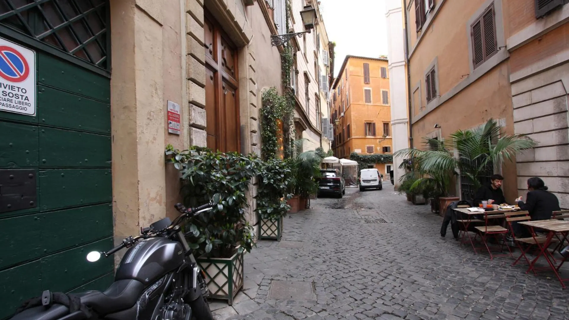 Navona Opera Holiday House Rome Italy